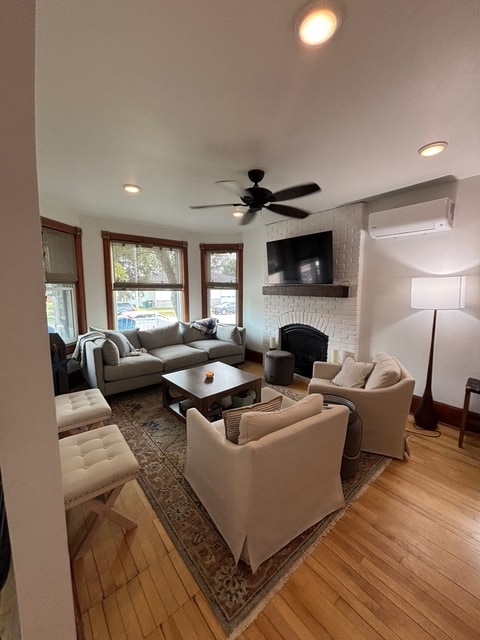 Building Photo - 122 Milwaukee St