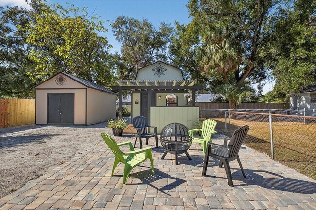 Building Photo - 4214 W Ohio Ave