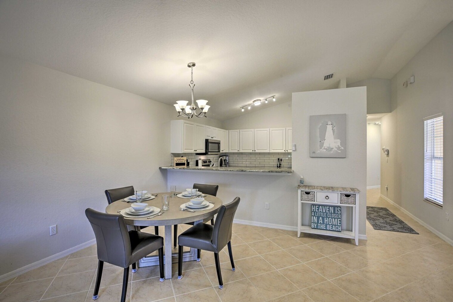 Building Photo - 10280 Crepe Jasmine Ln