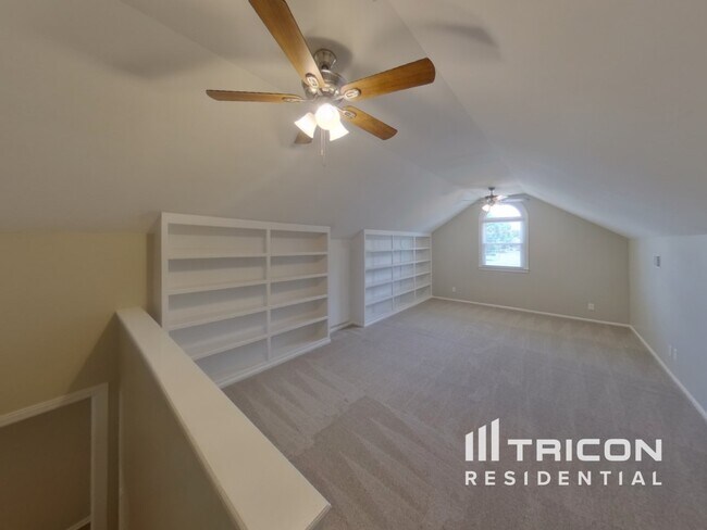 Building Photo - 1818 Brighton Dr
