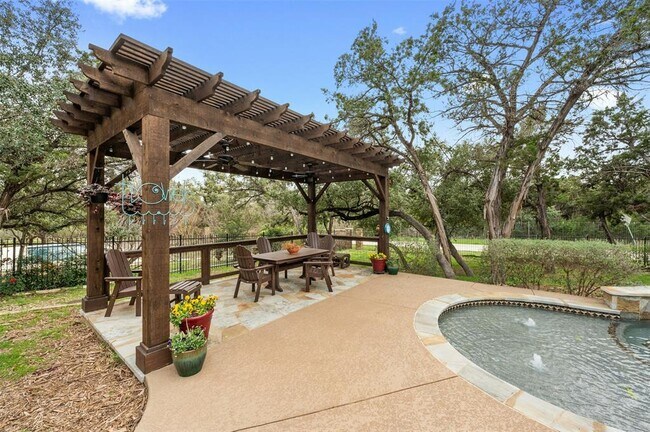 Building Photo - 7617 Lazy River Cove