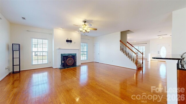 Building Photo - 2102 Big Pine Dr