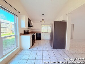 Building Photo - 7401 Oak Marsh St