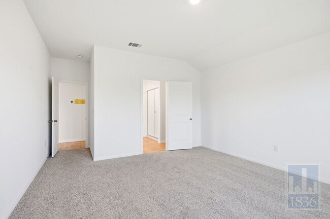 Building Photo - 1832 Buntline Hitch Dr