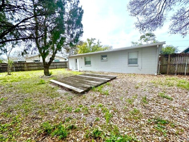 Building Photo - 9330-9352 52nd Way N