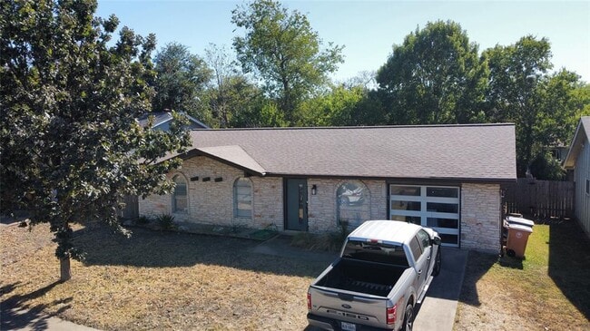 Building Photo - 2509 Cockburn Dr