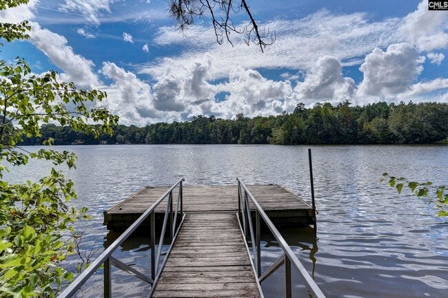 Building Photo - 825 Hidden Point Dr