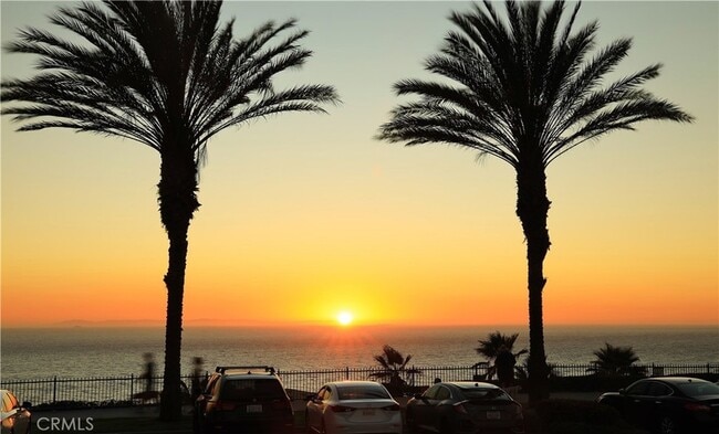 Building Photo - 33895 Alcazar Dr