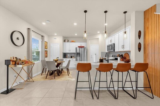 Building Photo - 2523 Bright Jewel St