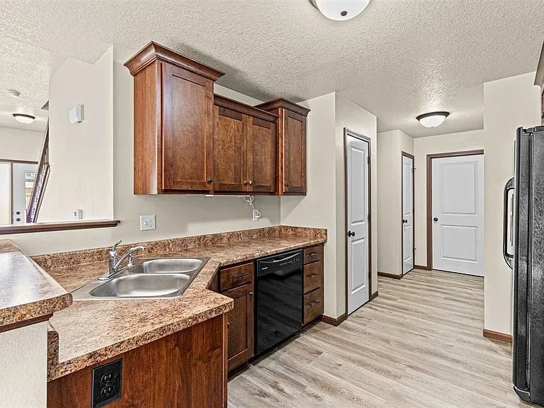 Building Photo - 1538 Burr Dr