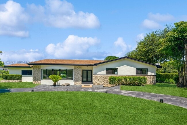 Building Photo - 7001 SW 126th St