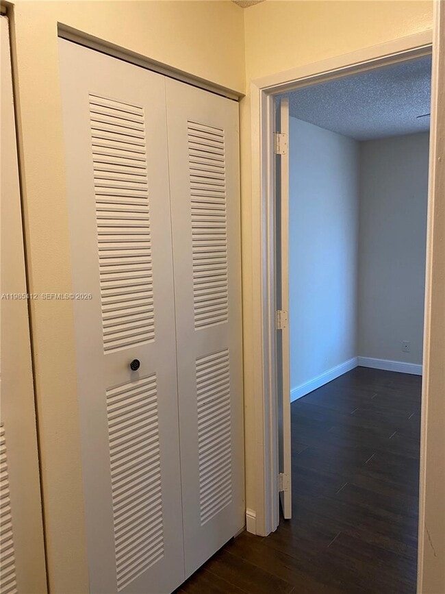 Building Photo - 18595 Egret Way