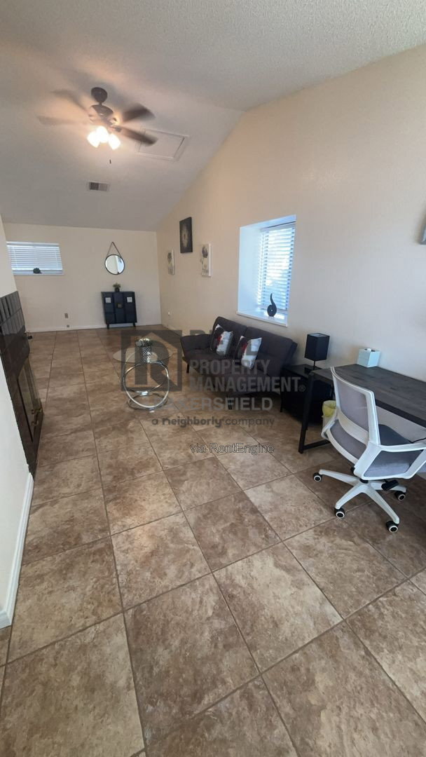 Building Photo - 4213 Southern Breeze Dr