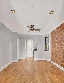 Building Photo - 697 10th Ave