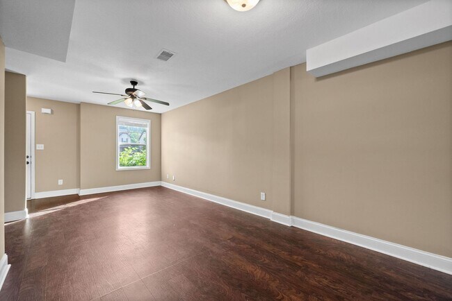 Building Photo - 1772 Spring Water Drive