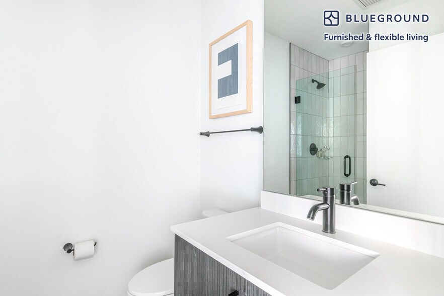 Building Photo - 61 W Erie St