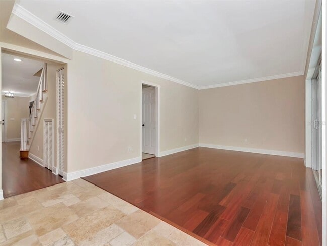 Building Photo - 165 Baltic Cir