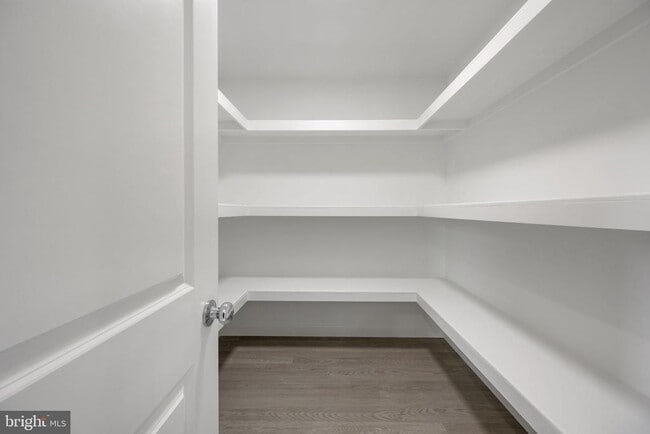 Building Photo - 2253 Papermill Rd