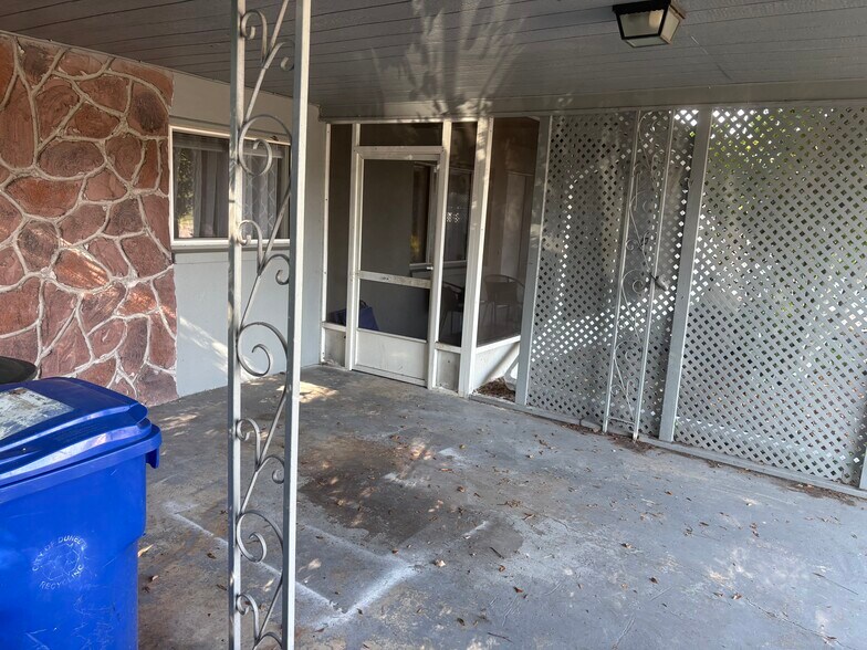 Building Photo - 788 San Christopher Dr