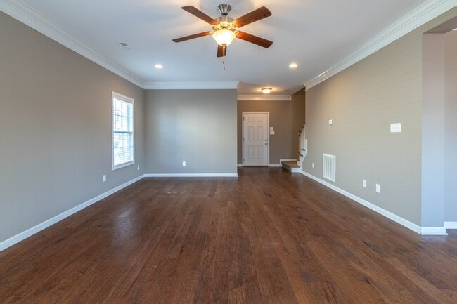 Building Photo - 2715 Honey Hill Rd