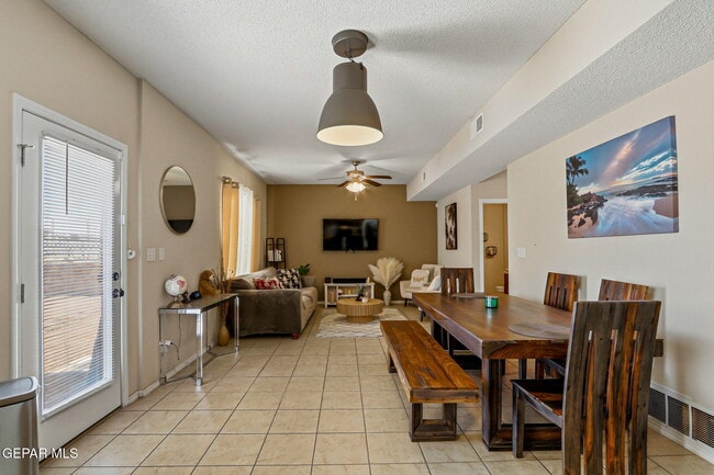 Building Photo - 14220 Firewood Dr