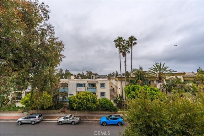 Building Photo - 8163 Redlands St