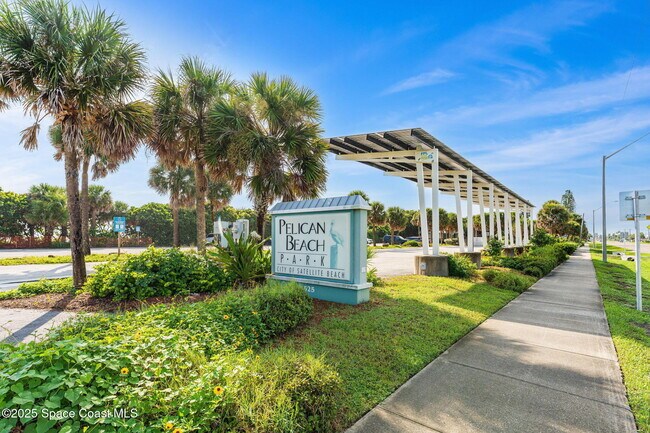 Building Photo - 1125 Jimmy Buffett Mem Hwy