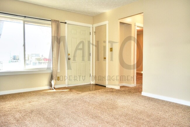 Building Photo - Charming Home In Airway Heights