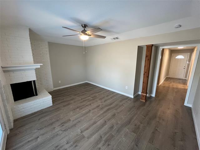 Building Photo - 2101 Plymouth Rock Dr