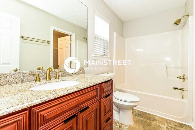 Building Photo - 3 Bedroom Pet-Friendly Home in LOCUST GROVE, GA with Main Street Renewal