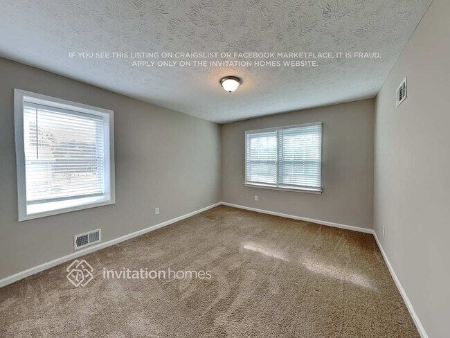 Building Photo - 277 Lancelot Way