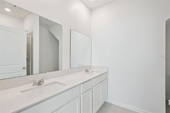 Building Photo - 2888 Haze Rd