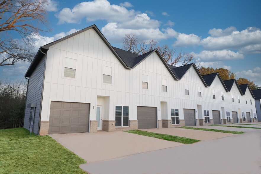 Primary Photo - Pecan Townhomes