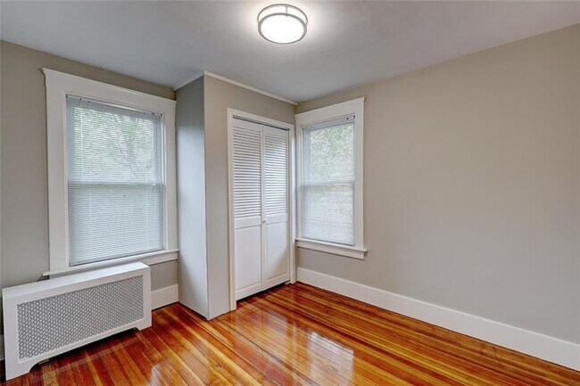 Building Photo - 167 Lafayette St