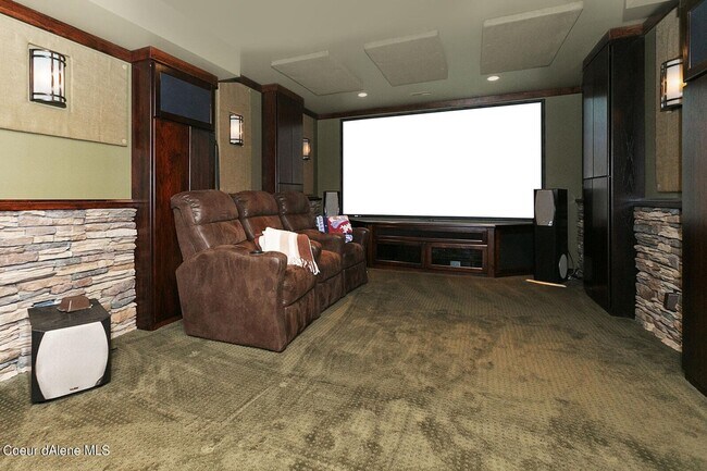 Building Photo - Spacious 5-Bedroom Coeur d'Alene Place Home with Theater Room