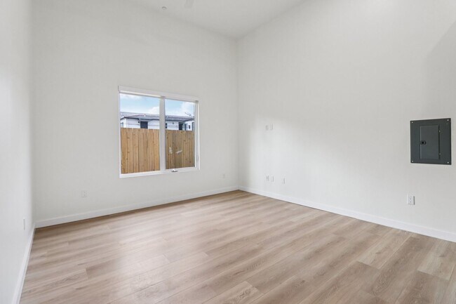 Building Photo - 4456 30th Street - North Parks Elevated Spanish Style Community