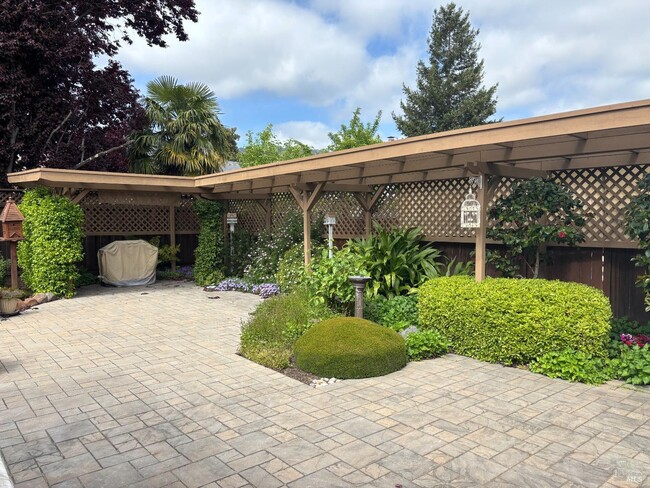 Building Photo - 1508 Galaxy Ct