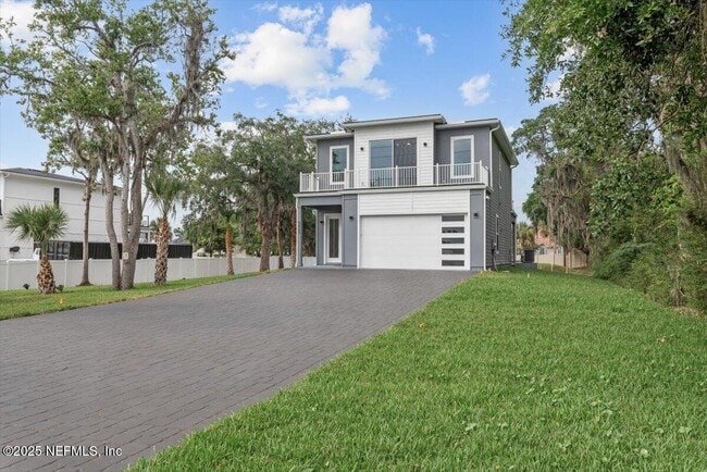 Building Photo - 5405 Heckscher Dr