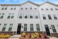 Building Photo - 5011 Rill Ct