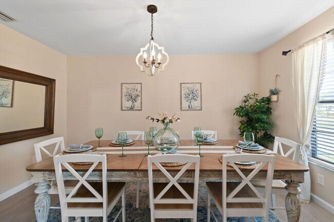 Building Photo - 15739 75th Way N