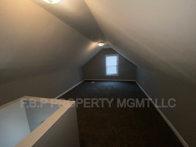 Building Photo - 4396 Neff Ave
