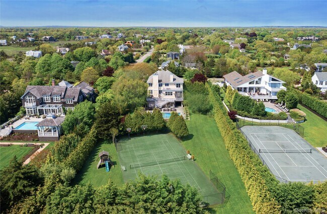 Building Photo - 7 Stillwaters Ln