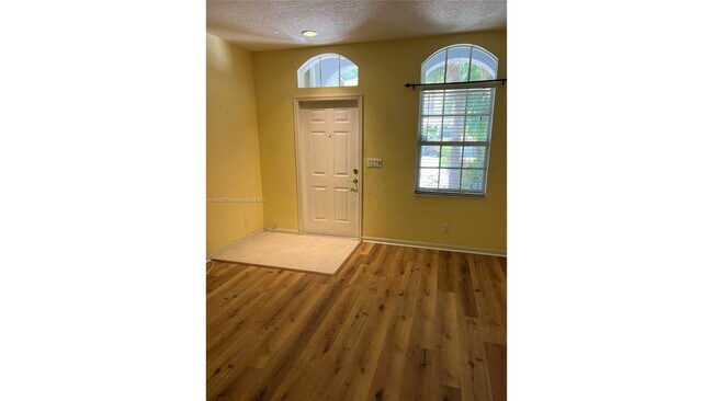 Building Photo - 4439 Regal Ct