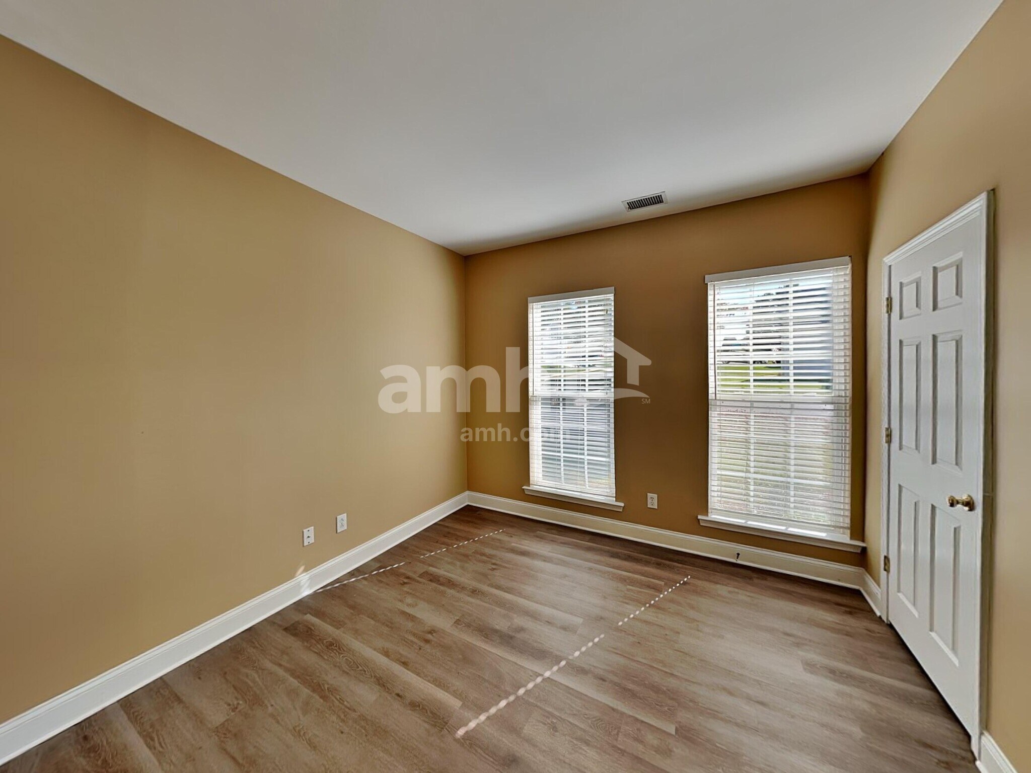 Building Photo - 9319 Stawell Dr