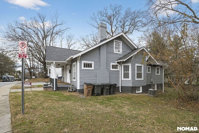 Building Photo - Charming 4BR House in Greensboro