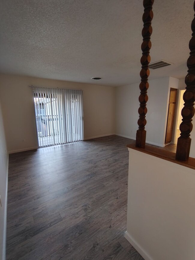 Interior Photo - College View Apartments