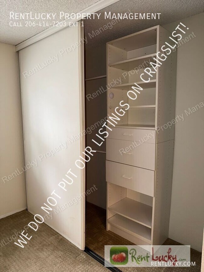 Building Photo - 12510 NE 117th Pl