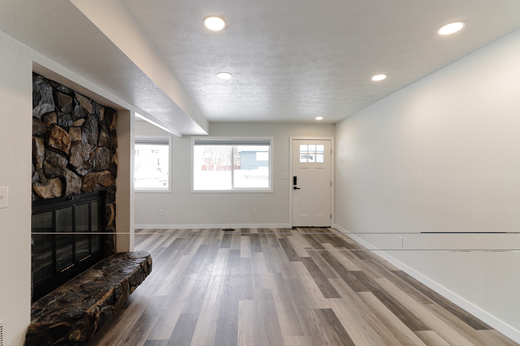 Building Photo - 8202 Mentra St