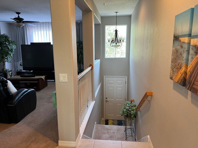 Building Photo - 4355 Spinnaker Cove Ln