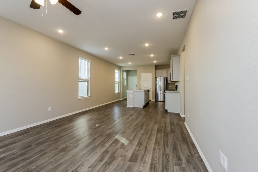Building Photo - 16731 Rover Ln